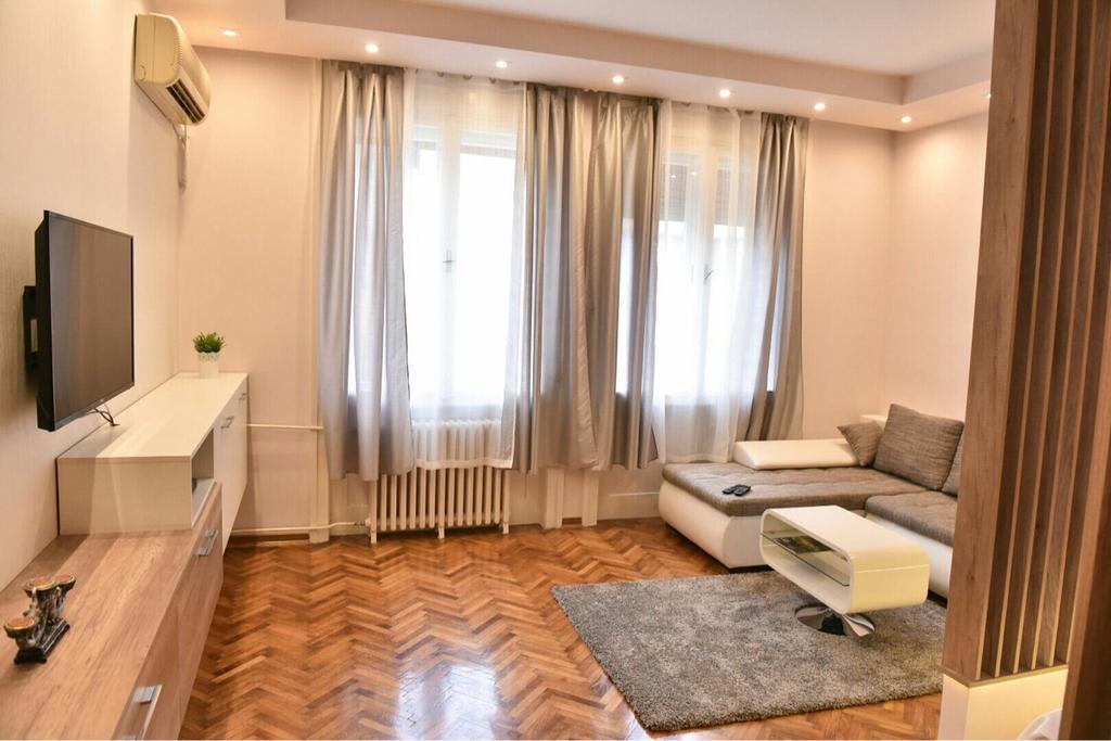 Bojan Central Apartment Νόβι Σαντ Εξωτερικό φωτογραφία